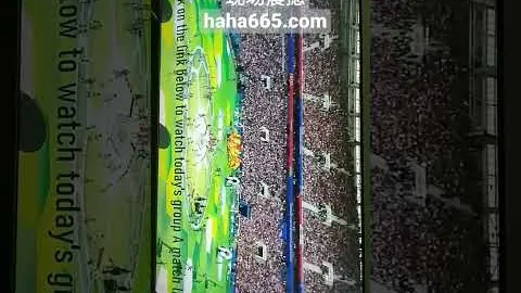 詹姆斯28分13助领湖人连胜，快船败北；小卡21分祖巴茨出色发挥
